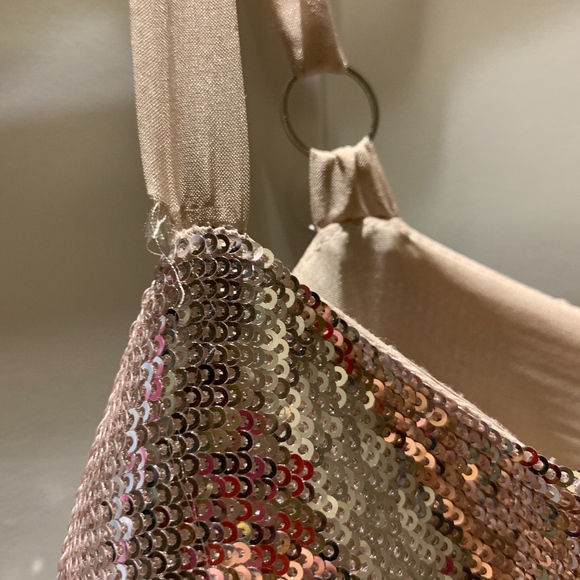 MARCIANO SEQUIN TOP - SIZE SMALL - Picture 3 of 3